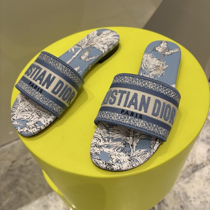 디올 디올리비에라 D 웨이 샌들 뮬 플랫 슈즈 스카이블루 레플리카 미러급 SA급 S급 고퀄리티 최상급 하이엔드 신발 [여성] 6