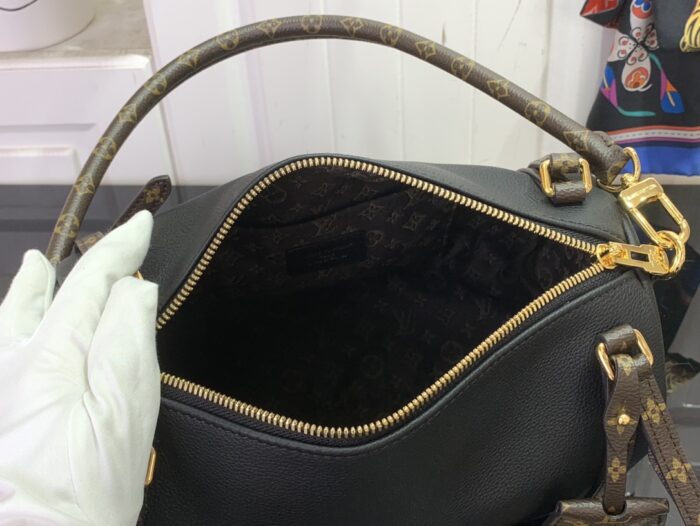 루이비통 익스프레스 PM 스몰 M26039 블랙 숄더백 크로스백 레플리카 미러급 SA급 S급 고퀄리티 최상급 하이엔드 가방 [여성] 3