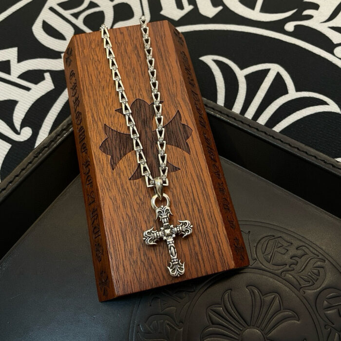 크롬하츠 십자가 각인 삼각 체인 목걸이 레플리카 미러급 SA급 S급 고퀄리티 최상급 하이엔드 악세사리 [남성여성공용] 2