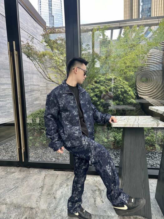 구찌 올 오버 GG로고 자카드 지퍼 데님 자켓 레플리카 미러급 SA급 S급 고퀄리티 하이엔드 최상급 의류 [남성]