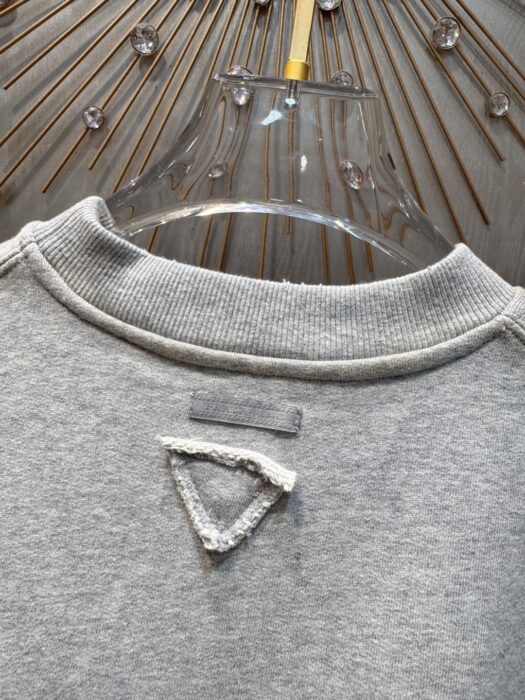 프라다 코튼 크루넥 스웨터, 조거 팬츠 레플리카 미러급 SA급 S급 고퀄리티 하이엔드 최상급 의류 [여성] 7