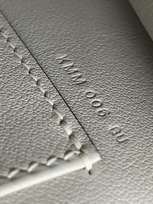 에르메스 켈리백 22 은장 코끼리 블랙 흰색 실 swift 레플리카 미러급 SA급 S급 고퀄리티 최상급 하이엔드 가방 [여성] 10