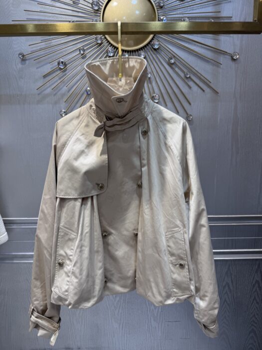 샤넬 뉴 카키 숏 더블브레스트 버드 트렌치 코트 레플리카 미러급 SA급 S급 고퀄리티 하이엔드 최상급 의류 [여성] 2