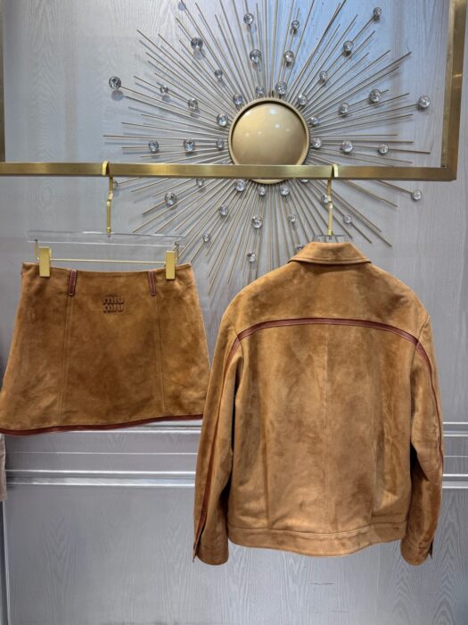 미우미우 스웨이드 블루종 자켓 레플리카 미러급 SA급 S급 고퀄리티 하이엔드 최상급 의류 [여성] 5