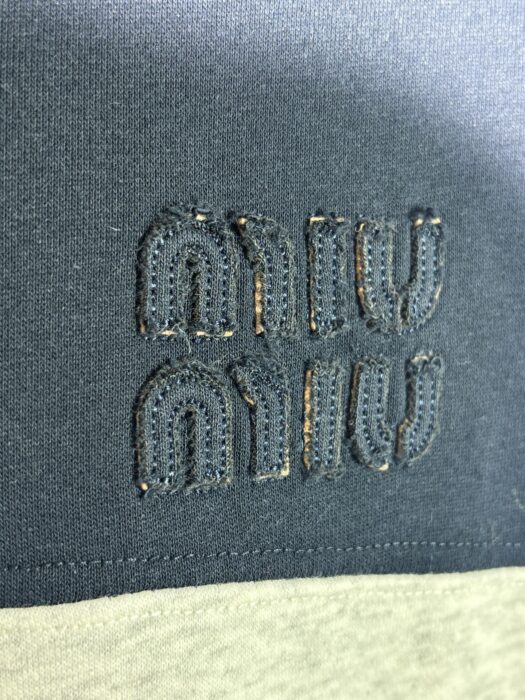 미우미우 반지퍼 칼라 넥 배색 맨투맨 네이비 레플리카 미러급 SA급 S급 고퀄리티 하이엔드 최상급 의류 [남성여성공용] 16