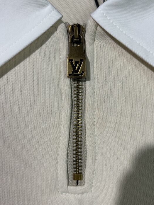 미우미우 반지퍼 이음 칼라 넥 맨투맨 화이트 레플리카 미러급 SA급 S급 고퀄리티 하이엔드 최상급 의류 [남성여성공용] 14