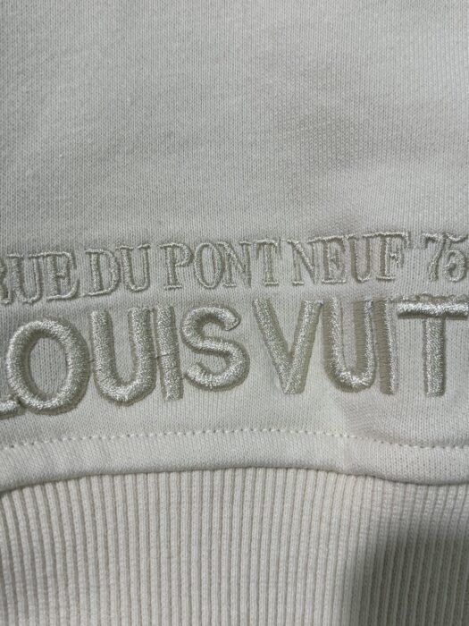 미우미우 반지퍼 이음 칼라 넥 맨투맨 화이트 레플리카 미러급 SA급 S급 고퀄리티 하이엔드 최상급 의류 [남성여성공용] 19