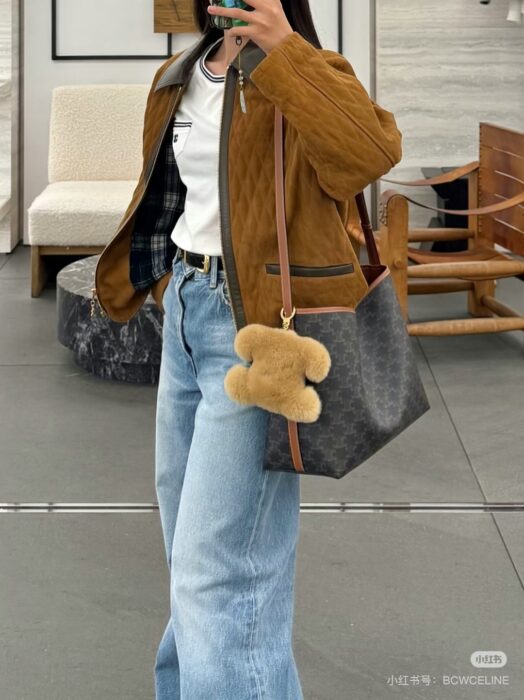 셀린느 스웨이드 퀼티드 자켓 레플리카 미러급 SA급 S급 고퀄리티 하이엔드 최상급 의류 [여성] 16