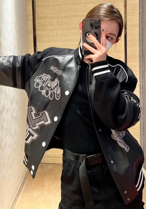 루이비통 레더 야구 자켓 레플리카 미러급 SA급 S급 고퀄리티 하이엔드 최상급 의류 [남성여성공용] 4