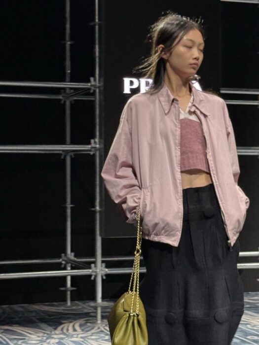 프라다 블루종 자켓 핑크 레플리카 미러급 SA급 S급 고퀄리티 하이엔드 최상급 의류 [여성] 9