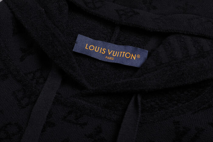 루이비통 올 오버 로고 후드티 블랙 레플리카 미러급 SA급 S급 고퀄리티 하이엔드 최상급 의류 [남성여성공용] 10