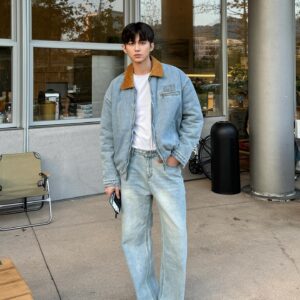 미우미우 모노그램 코르덴 카라넥 데님 자켓 라이트 블루 레플리카 미러급 SA급 S급 고퀄리티 하이엔드 최상급 의류 [남성여성공용]
