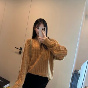 프라다 뒷면 삼각로고 순색 자카드 니트 카키 레플리카 미러급 SA급 S급 고퀄리티 하이엔드 최상급 의류 [남성여성공용]