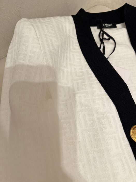 발망 모노그램 장식 바이컬러 가디건 레플리카 미러급 SA급 S급 고퀄리티 하이엔드 최상급 의류 [여성] 18