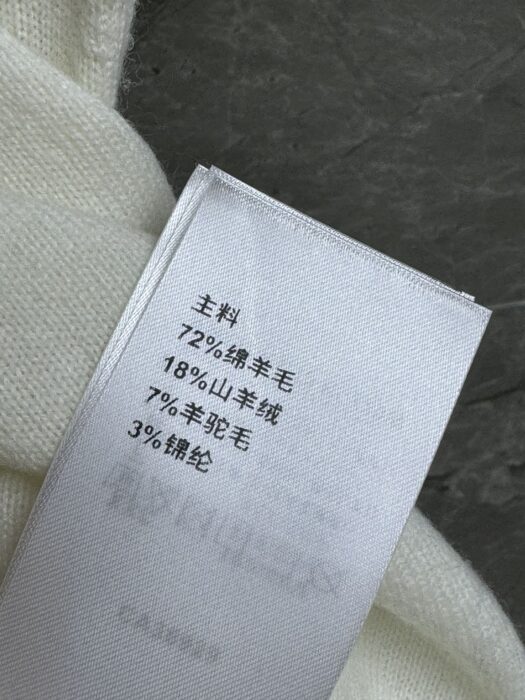 루이비통 브러시드 로고 티셔츠 레플리카 미러급 SA급 S급 고퀄리티 하이엔드 최상급 의류 [여성] 7