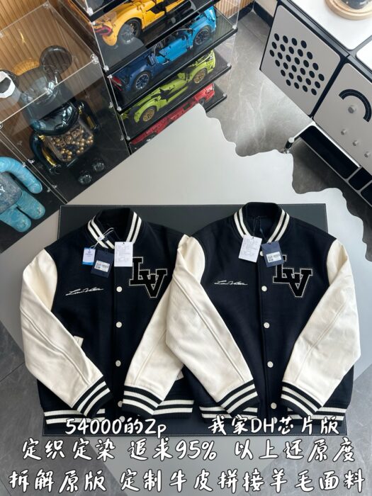 루이비통 LV로고 이음 배색 자켓 블랙 레플리카 미러급 SA급 S급 고퀄리티 하이엔드 최상급 의류 [남성여성공용] 3