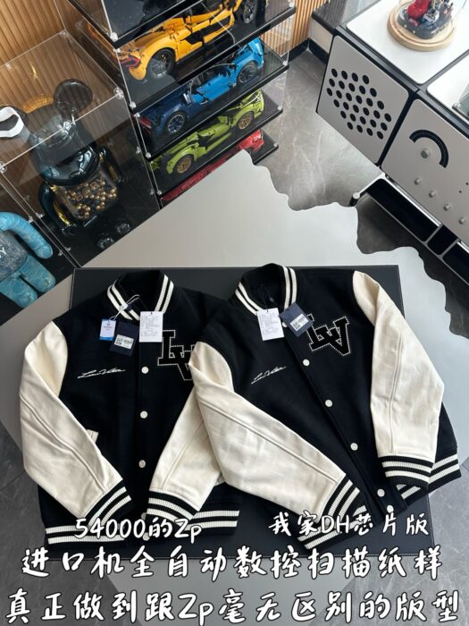 루이비통 LV로고 이음 배색 자켓 블랙 레플리카 미러급 SA급 S급 고퀄리티 하이엔드 최상급 의류 [남성여성공용] 5