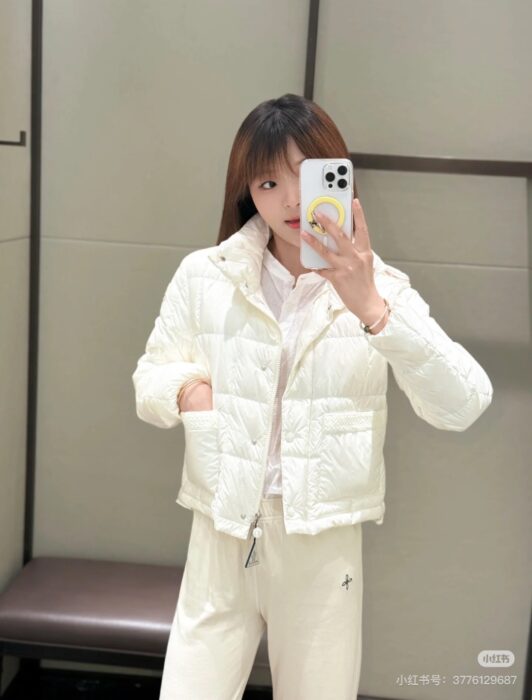 몽클레어 Jarcieu 브레이드 트리밍 쇼트 다운 자켓 레플리카 미러급 SA급 S급 고퀄리티 하이엔드 최상급 의류 [여성] 15