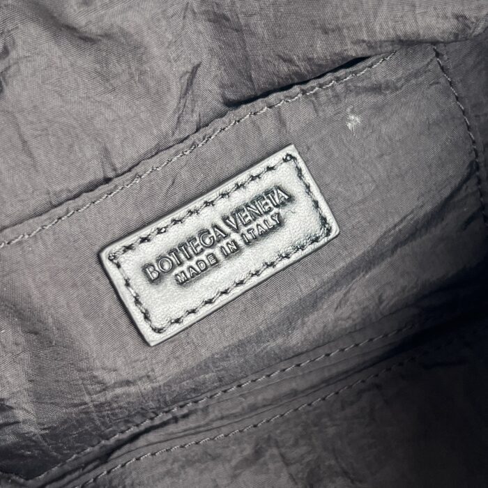 보테가베네타 스몰 도쿄 워시백 806369 블랙 파우치백 레플리카 미러급 SA급 S급 고퀄리티 최상급 하이엔드 가방 [남성여성공용] 8