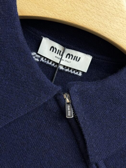 미우미우 캐시미어 폴로 셔츠 레플리카 미러급 SA급 S급 고퀄리티 하이엔드 최상급 의류 [여성] 5