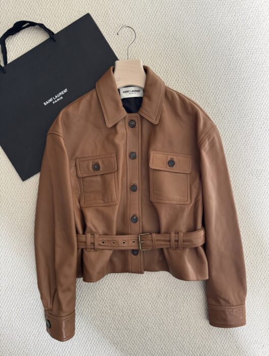 생로랑 벨트 가죽 자켓 브라운 레플리카 미러급 SA급 S급 고퀄리티 하이엔드 최상급 의류 [여성] 10