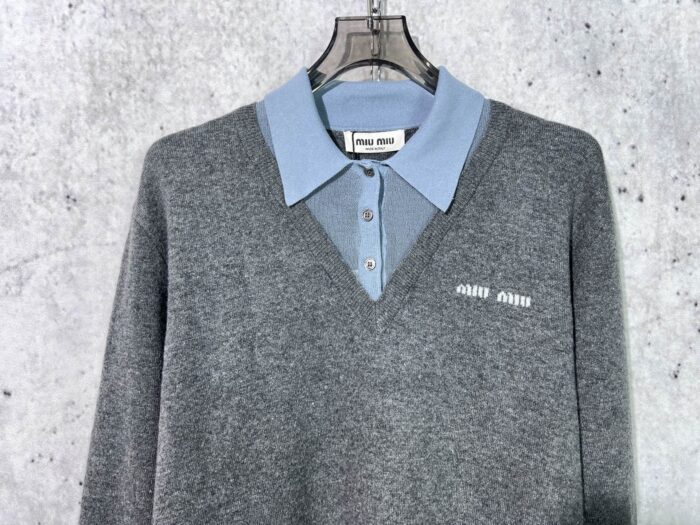 미우미우 캐시미어 페이크 레이어링 니트 카라티 폴로티 레플리카 미러급 SA급 S급 고퀄리티 하이엔드 최상급 의류 [남성여성공용] 5