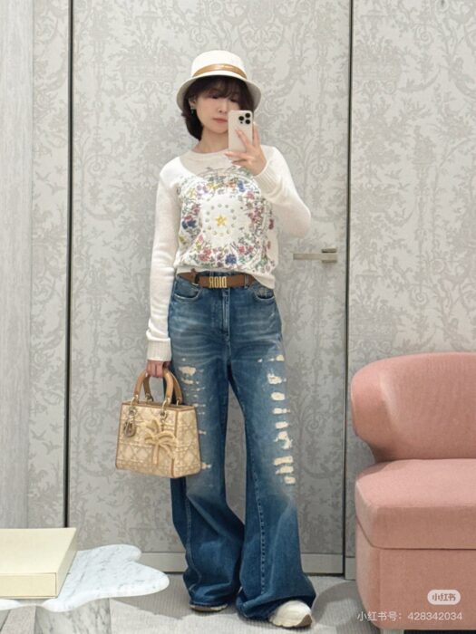 디올 자수 스웨터 레플리카 미러급 SA급 S급 고퀄리티 하이엔드 최상급 의류 [여성] 10