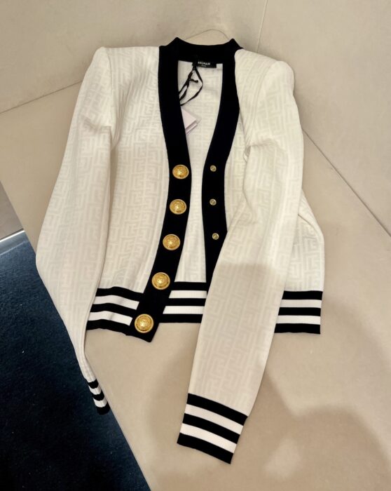 발망 모노그램 장식 바이컬러 가디건 레플리카 미러급 SA급 S급 고퀄리티 하이엔드 최상급 의류 [여성] 20