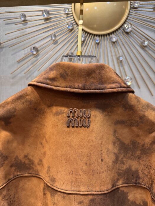 미우미우 왁스 스웨이드 가죽 자켓, 스커트 레플리카 미러급 SA급 S급 고퀄리티 하이엔드 최상급 의류 [여성] 5