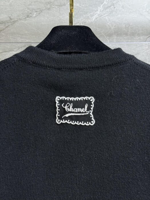 샤넬 버튼 니트 가디건 레플리카 미러급 SA급 S급 고퀄리티 하이엔드 최상급 의류 [여성] 6