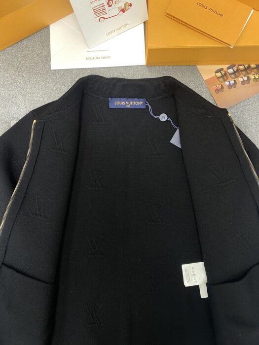 루이비통 LV 엠보스드 테크니컬 울 블루종 레플리카 미러급 SA급 S급 고퀄리티 하이엔드 최상급 의류 [여성] 23