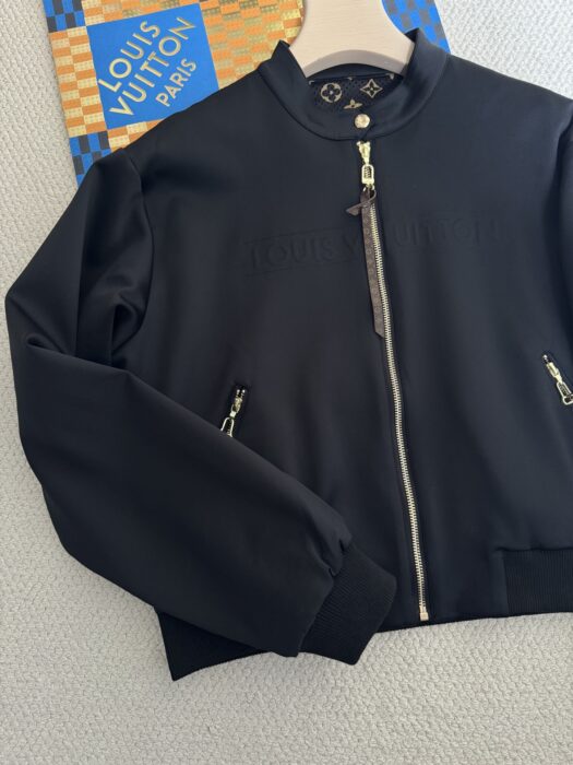 루이비통 봄버 자켓 레플리카 미러급 SA급 S급 고퀄리티 하이엔드 최상급 의류 [여성] 13