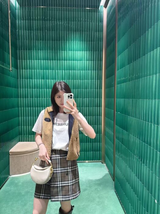 버버리 크롭 플리스 조끼 레플리카 미러급 SA급 S급 고퀄리티 하이엔드 최상급 의류 [여성] 6