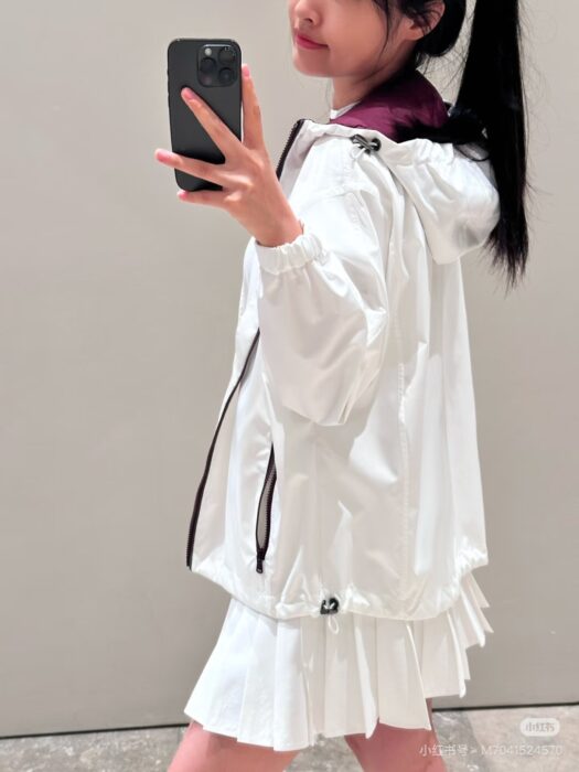 브루넬로 쿠치넬리 나일론 후드 자켓 레플리카 미러급 SA급 S급 고퀄리티 하이엔드 최상급 의류 [여성] 12