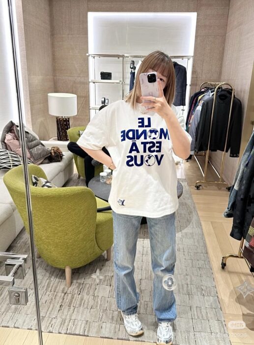 루이비통 플로킹 레더 반팔티 레플리카 미러급 SA급 S급 고퀄리티 하이엔드 최상급 의류 [남성여성공용] 20