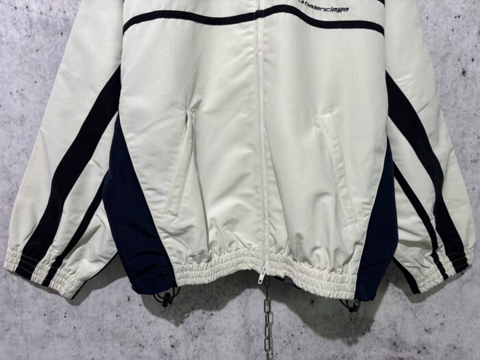 발렌시아가 루즈핏 배색 이음 자켓 바람막이 베이지 레플리카 미러급 SA급 S급 고퀄리티 하이엔드 최상급 의류 [남성여성공용] 7