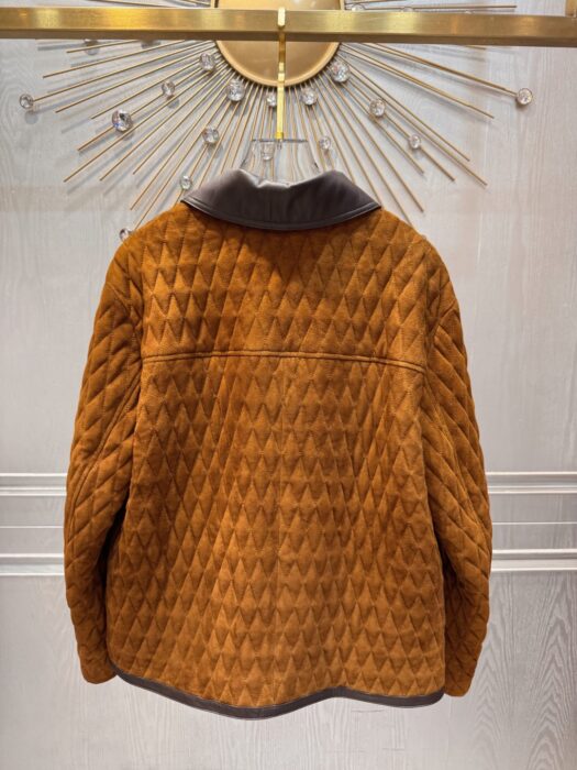 셀린느 스웨이드 퀼티드 자켓 레플리카 미러급 SA급 S급 고퀄리티 하이엔드 최상급 의류 [여성] 3