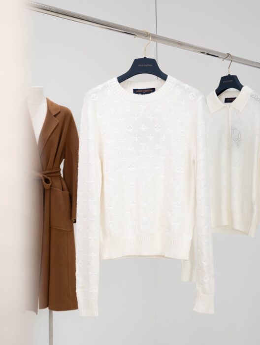 루이비통 모노그램 니트 스웨터 레플리카 미러급 SA급 S급 고퀄리티 하이엔드 최상급 의류 [여성] 16