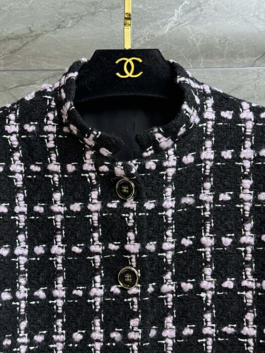 샤넬 블랙&핑크 체크 자켓 레플리카 미러급 SA급 S급 고퀄리티 하이엔드 최상급 의류 [여성] 4