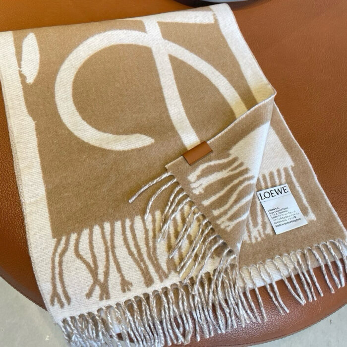 로에베 아나그램 자카드 태슬 스카프 다크 베이지 레플리카 미러급 SA급 S급 고퀄리티 최상급 하이엔드 머플러 목도리 [남성여성공용] 3