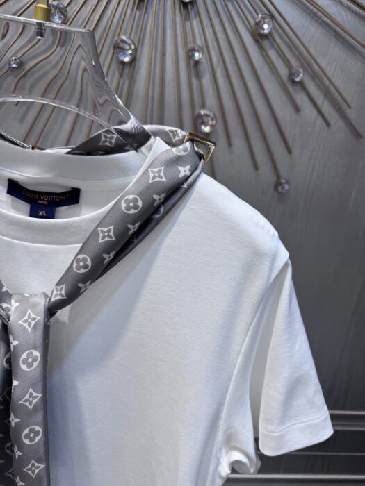 루이비통 레플리카 미러급 SA급 S급 고퀄리티 하이엔드 최상급 의류 [여성] 5