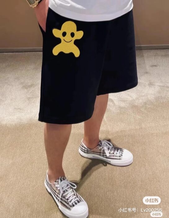 버버리 미니언 반바지 레플리카 미러급 SA급 S급 고퀄리티 하이엔드 최상급 의류 [남성여성공용] 6