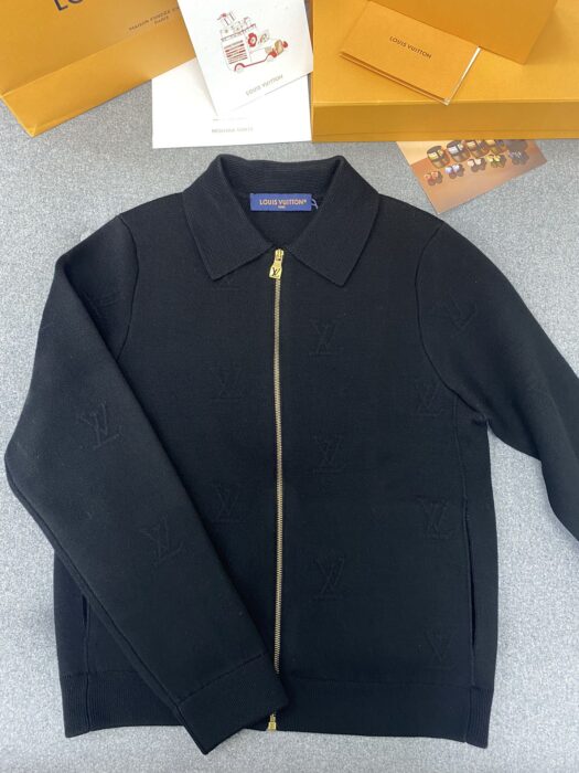 루이비통 LV 엠보스드 테크니컬 울 블루종 레플리카 미러급 SA급 S급 고퀄리티 하이엔드 최상급 의류 [여성] 15