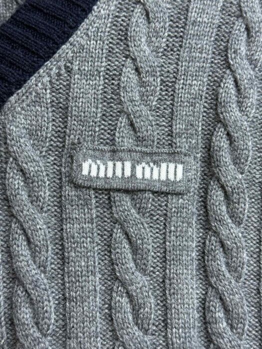 미우미우 울 및 코튼 스웨터 레플리카 미러급 SA급 S급 고퀄리티 하이엔드 최상급 의류 [여성] 9