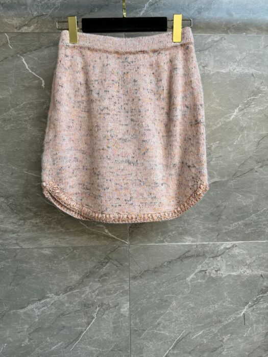 샤넬 핑크 플러시 스커트 레플리카 미러급 SA급 S급 고퀄리티 하이엔드 최상급 의류 [여성] 4