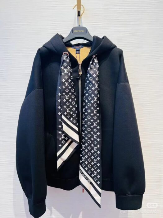 루이비통 모노그램 스카프 지퍼 후드 레플리카 미러급 SA급 S급 고퀄리티 하이엔드 최상급 의류 [여성] 17