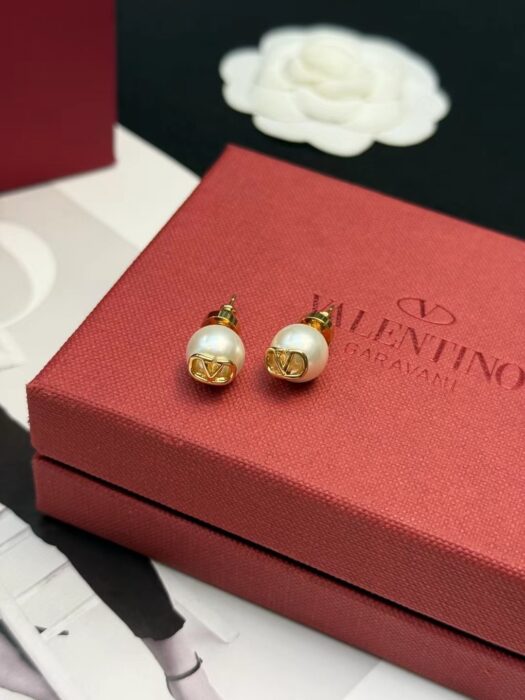 발렌티노 Valent 골드 로고 진주 귀걸이 레플리카 미러급 SA급 S급 고퀄리티 최상급 하이엔드 악세사리 [여성] 6