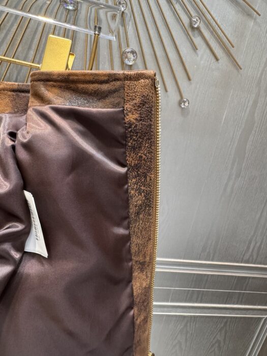 미우미우 왁스 스웨이드 가죽 자켓, 스커트 레플리카 미러급 SA급 S급 고퀄리티 하이엔드 최상급 의류 [여성] 15