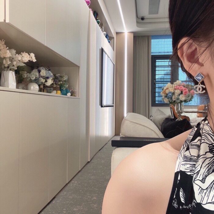 샤넬 CC로고 큐백 스퀘어 귀걸이 2컬러 레플리카 미러급 SA급 S급 고퀄리티 최상급 하이엔드 악세사리 [여성] 2