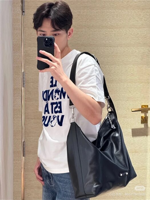 루이비통 플로킹 레더 반팔티 레플리카 미러급 SA급 S급 고퀄리티 하이엔드 최상급 의류 [남성여성공용] 12